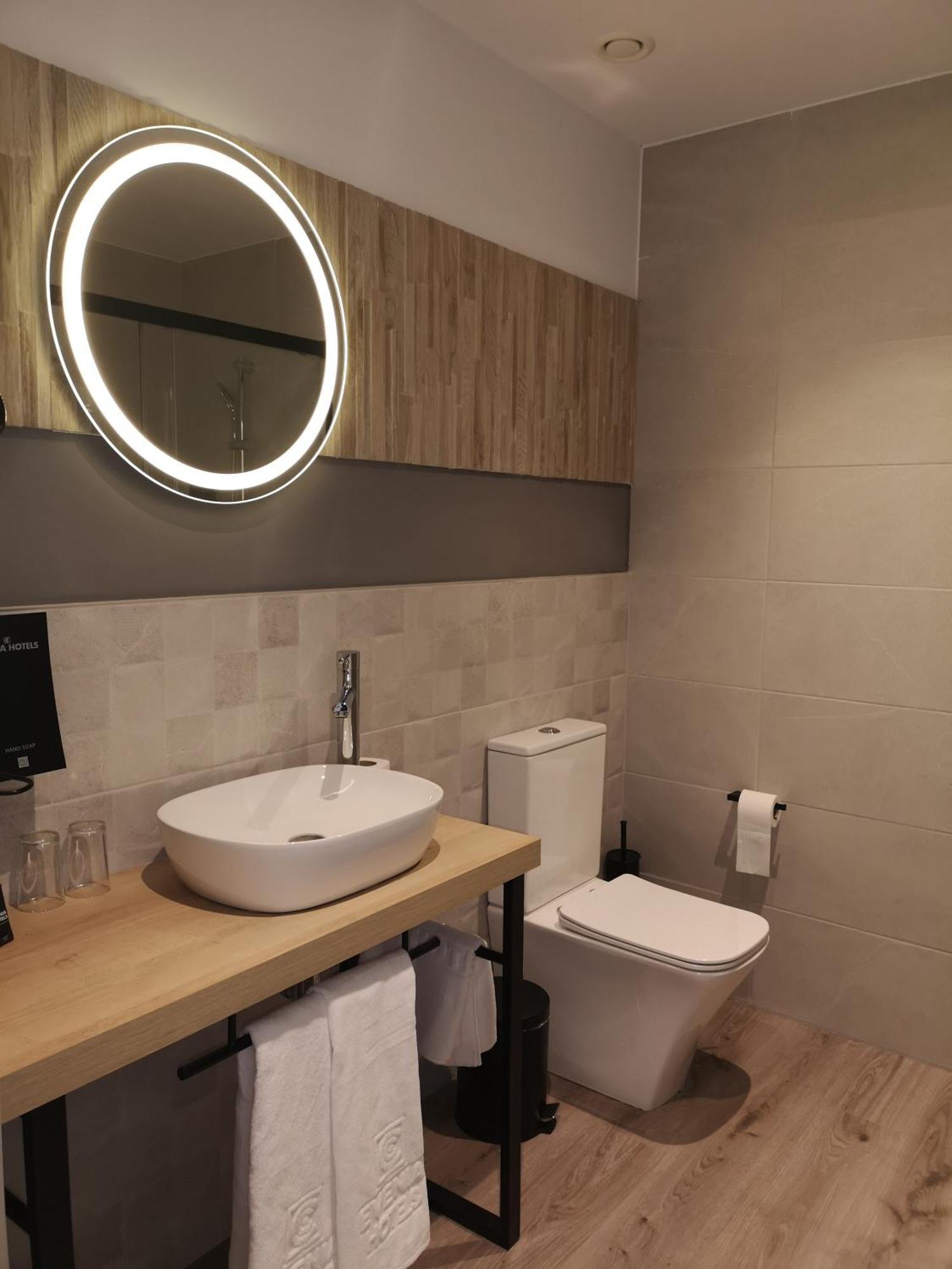 Coral Boutique By Gaiarooms Hotel 4*